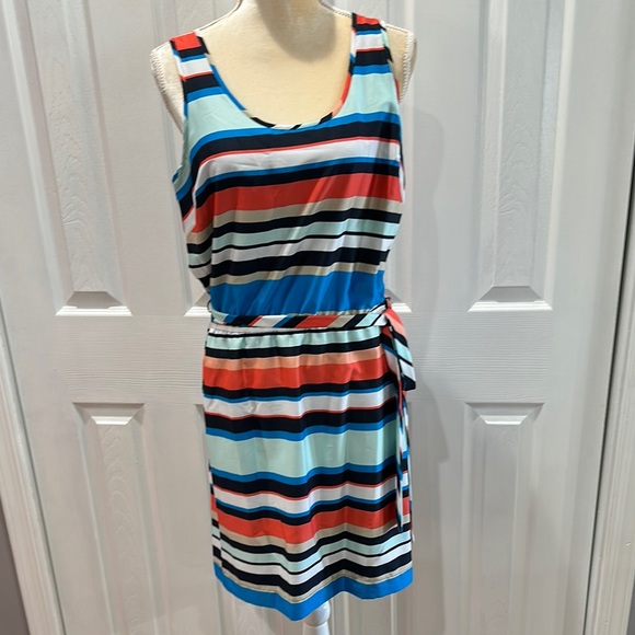 Banana Republic Dresses & Skirts - Banana Republic Striped Sleeveless Dress with Belt Size 8